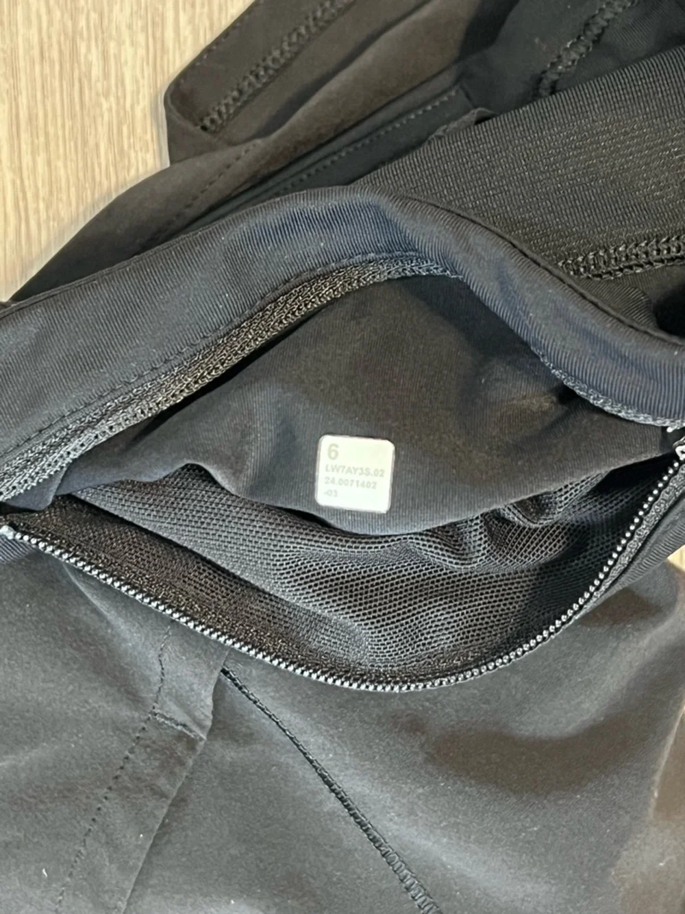 Lululemon Black Women's Athletic Shorts Size 6